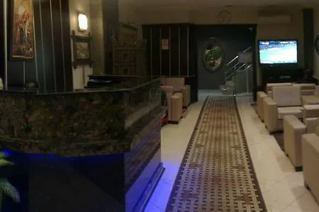 Nayla Istambul
